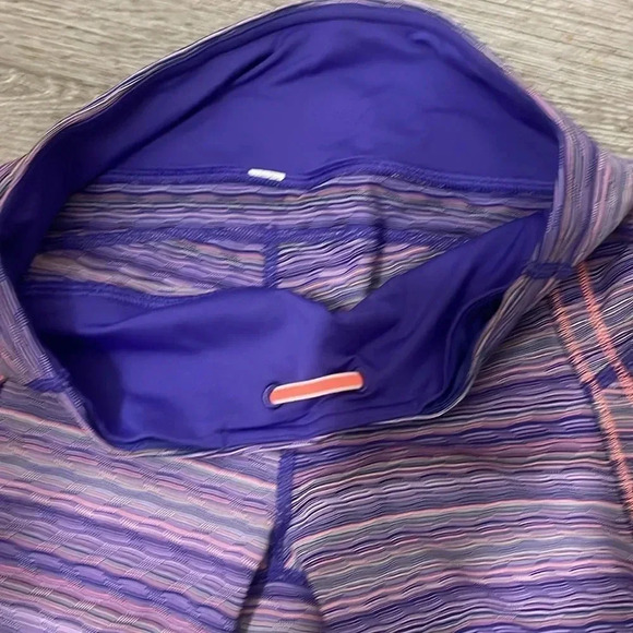 Lululemon Run Top Speed Crop Space Dye Sz 6 - Picture 7 of 8